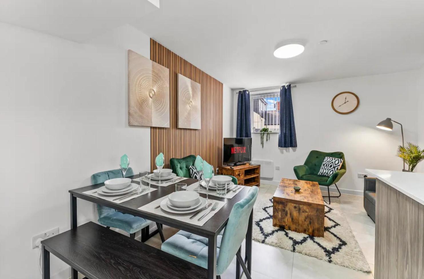 A Stylish Luxury 2 Bedroom Duplex Apartment Cardiff Exteriör bild